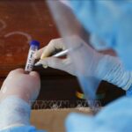 COVID-19: New cases on April 5 total 54,995 hinh anh 1