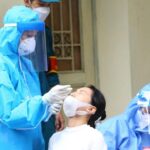 Additional 5,376 COVID-19 cases reported on October 3 hinh anh 1