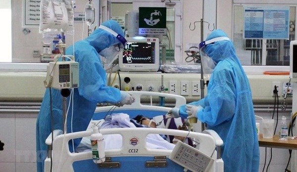 HCM City devises two-period plan to control COVID-19 hinh anh 2