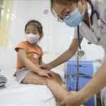 Vietnam detects no mystery hepatitis, urged to monitor disease hinh anh 1