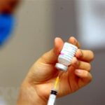 Vietnam's COVID-19 vaccine set to begin phase 3 trials in June hinh anh 1