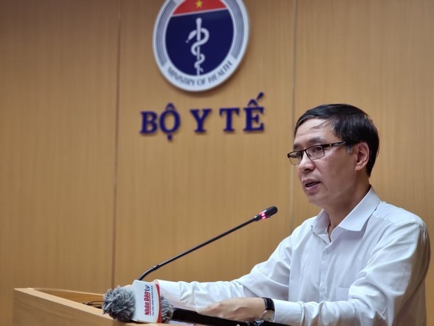 Health professional discusses reasons behind Vietnam’s late use of “vaccine passports” hinh anh 2