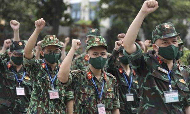 Additional 340 mobile military medical units sent to southern localities hinh anh 2