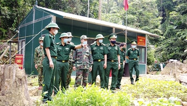 Army to support localities in fight against COVID-19: Minister hinh anh 2