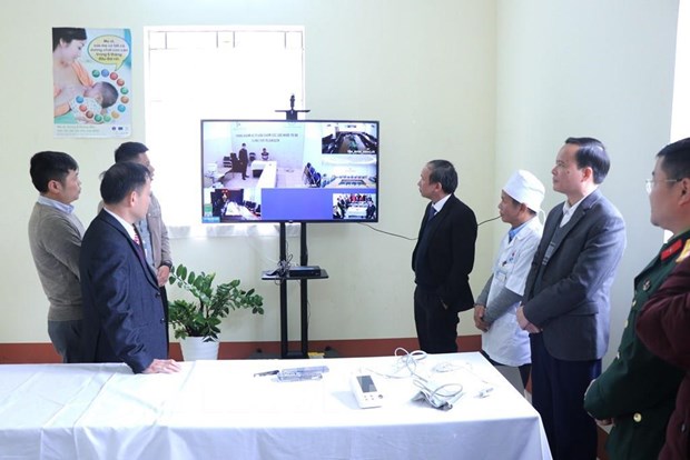 UNDP helps Vietnam develop grassroots telemedicine hinh anh 2