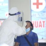 Vietnam records 7,859 domestic COVID-19 cases on July 26 hinh anh 1