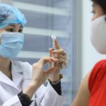 HCM City: More COVID-19 cases detected, vaccination ramped up hinh anh 1