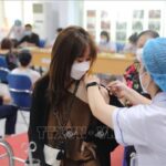 COVID-19: Additional 1,602 cases confirmed on August 6 hinh anh 1