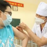 Almost 89,000 children from 5 to under-12 vaccinated against COVID-19 over one week hinh anh 1