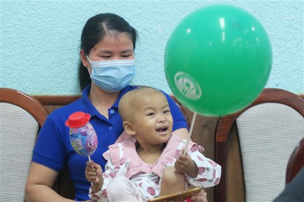 First autologous stem cell transplant successfully performed on 32-month-old child hinh anh 2