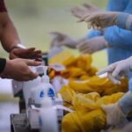 Six imported COVID-19 cases detected on December 11 hinh anh 1