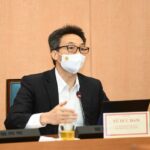 Hanoi told to stay highly alert to COVID-19 hinh anh 1