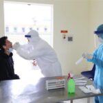 New guidelines on COVID-19 diagnosis, treatment issued hinh anh 1