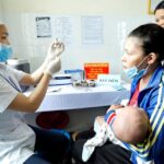 Vietnam boosts hepatitis B vaccination for newborns in remote areas hinh anh 1