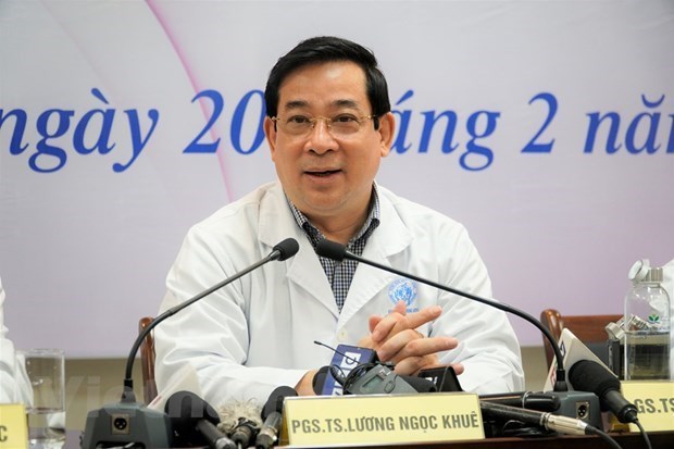 Vietnam to use plasma from recovered COVID-19 patients to cure the virus hinh anh 2
