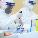 Ministry proposes keeping COVID-19 in Group A of infectious diseases hinh anh 1