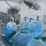 Six new COVID-19 cases confirmed on April 2 night, total reaches 233 hinh anh 1