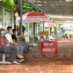 Close contacts of Vietnamese COVID-19 patients in RoK quarantined hinh anh 1