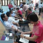 Country donates blood to save lives hinh anh 1