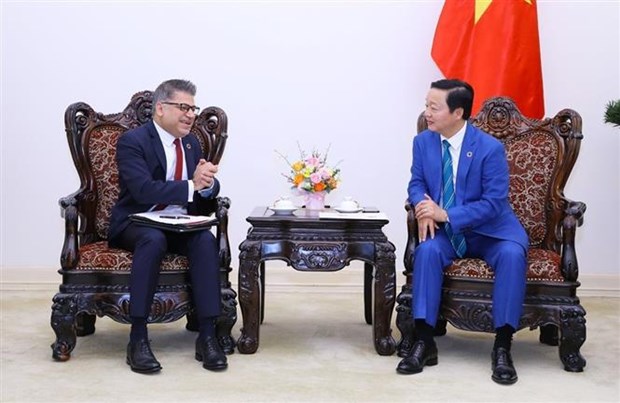 Cooperation in vaccines needed for disease prevention: Deputy PM hinh anh 2