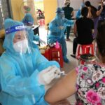 Binh Duong begins injecting 1 million Vero Cell vaccine doses hinh anh 1