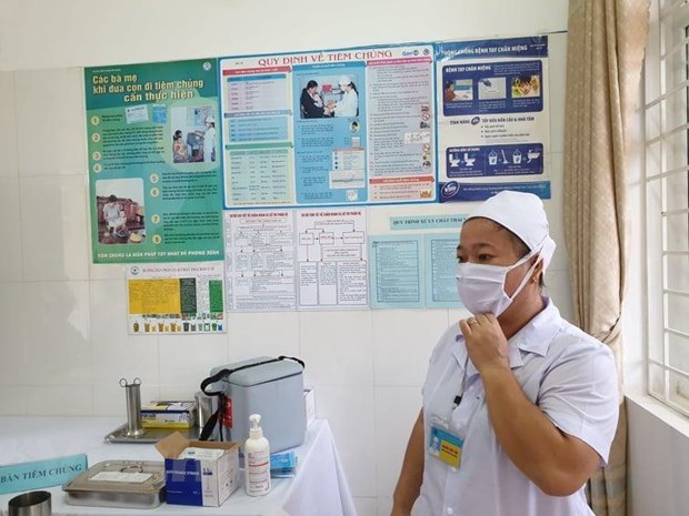 Grassroots health care network faces financial difficulties hinh anh 3