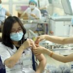 Vietnam looks to diversify sources of COVID-19 vaccines: FM spokesperson hinh anh 1