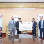 AstraZeneca Company donates 400,000 medical masks to Vietnam hinh anh 1