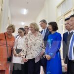 Photo exhibition honours French scientist Louis Pasteur hinh anh 1