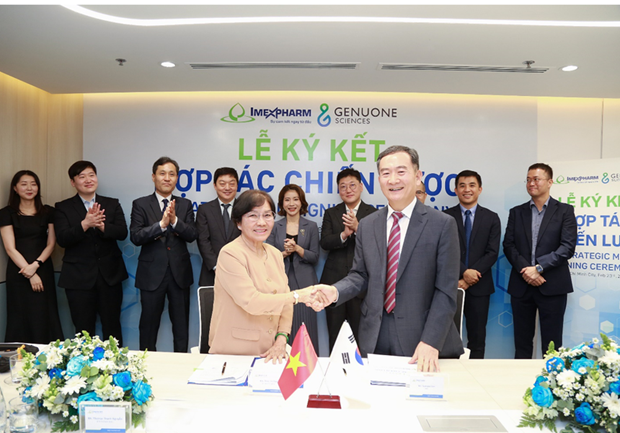 RoK pharmaceutical firm transfers technology of 7 products to Vietnam hinh anh 1